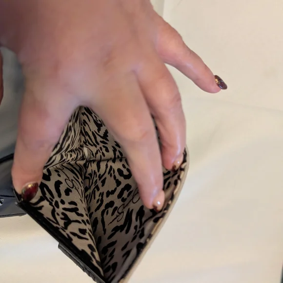 Kate Spade Black Saffiano Leather Wristlet & Assorted Wallet bundle - Picture 10 of 16